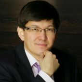 Дармен САДВАКАСОВ