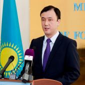 Жанболат УСЕНОВ